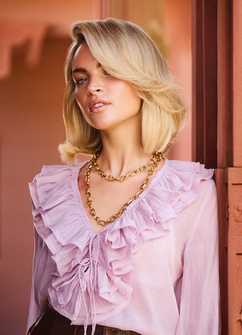 Blonde & Bright - Image 3